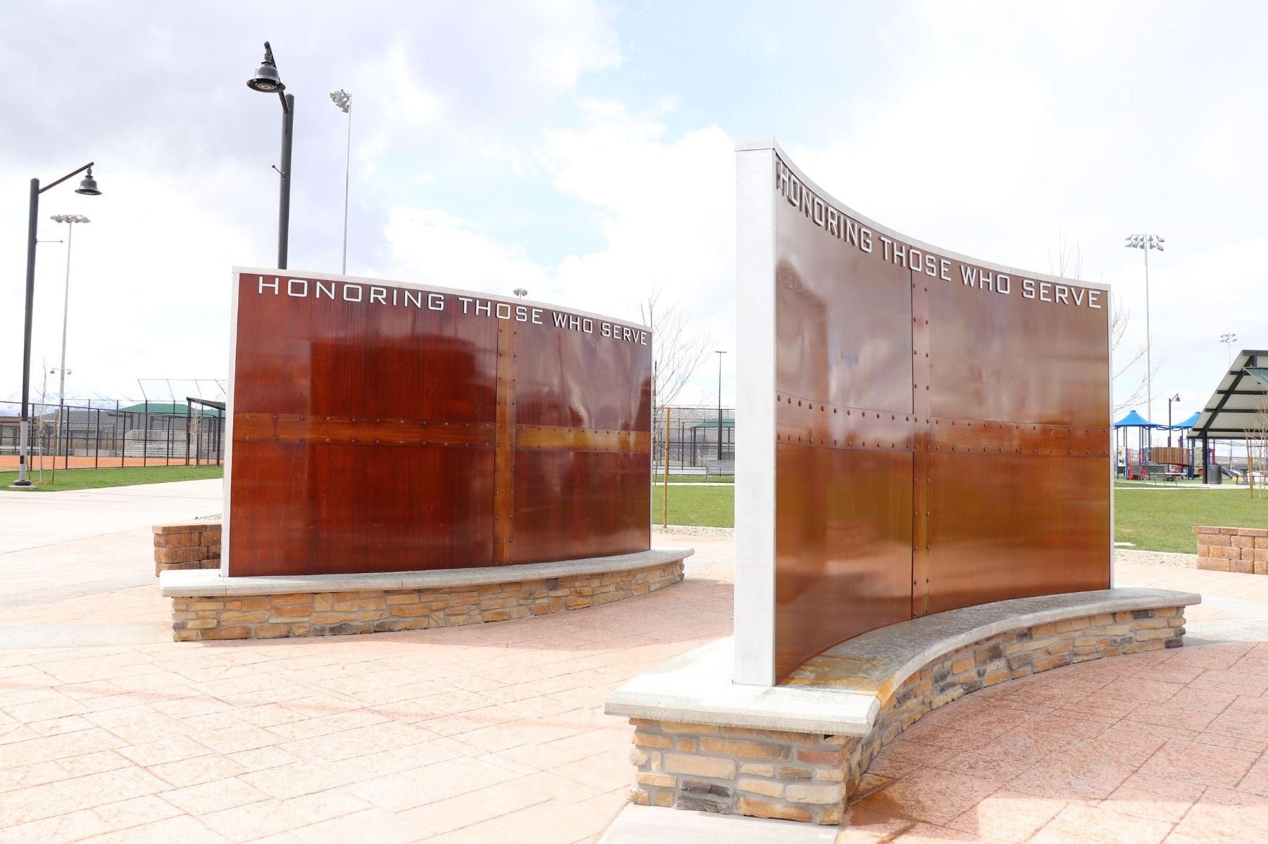 Veterans Monument Photo