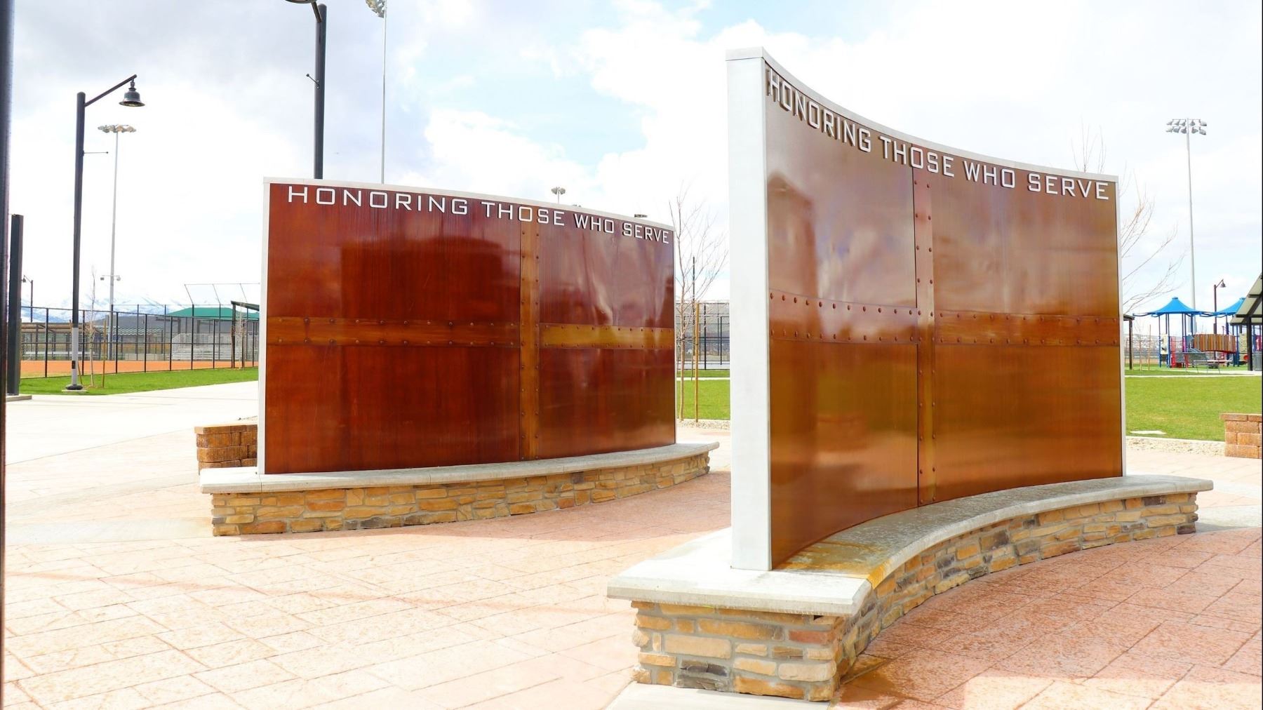 Veterans Monument Photo